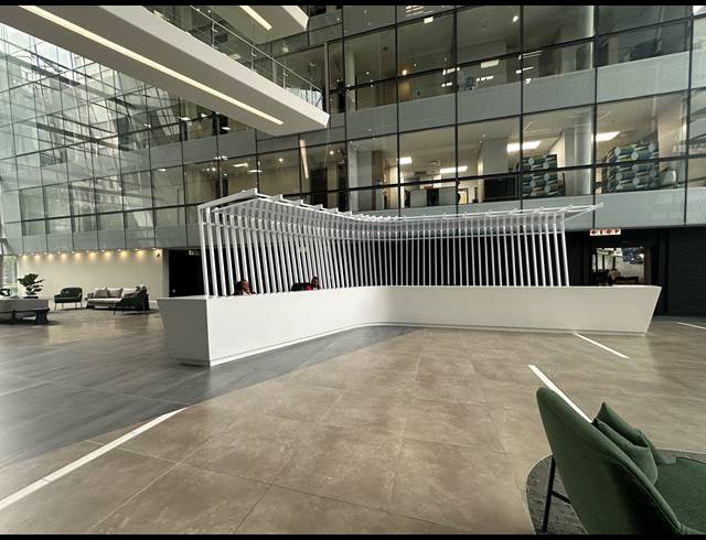 1,750M² OFFICE TO LET IN SANDTON CENTRAL
